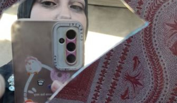 Mirrors That Refuse to Break
