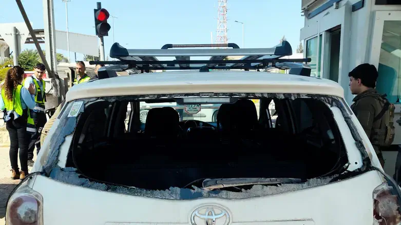 Израильский автомобиль после поездки в Дженин