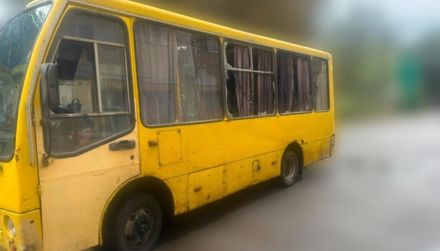 Водія херсонської маршрутки, який після дронової атаки довіз пасажирів до лікарні, нагородили орденом