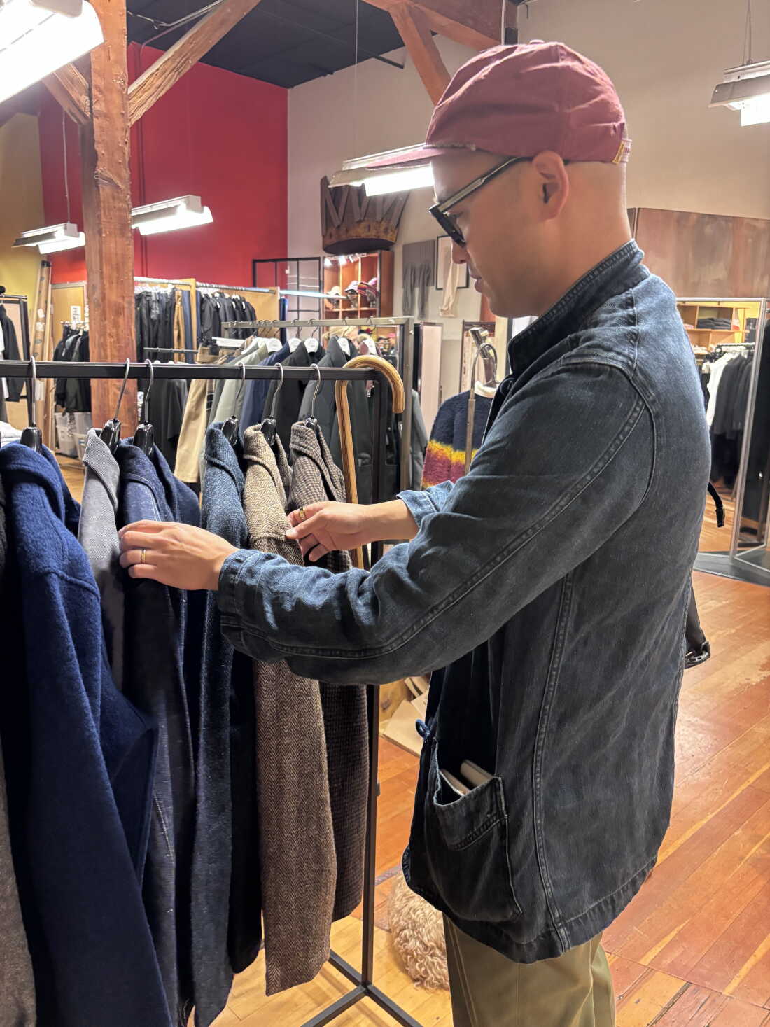 AI data analyst Edwin Zee shops for work attire.