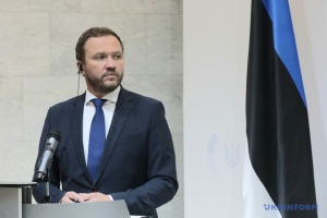 Глава МЗС Естонії закликав посилити тиск на Росію після нічної атаки на Україну