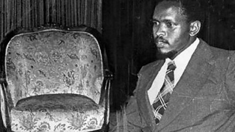 Photo de Steve Biko, fondateur du Black Consciousness Movement (BCM), en 1977.