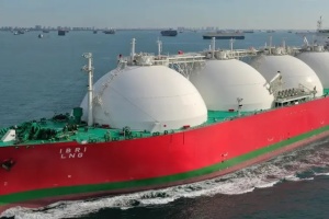 Британські ВМС провели операцію зі спостереження за російськими кораблями та суднами тіньового флоту