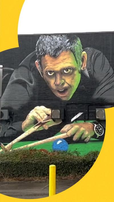A mural of Ronnie O'Sullivan