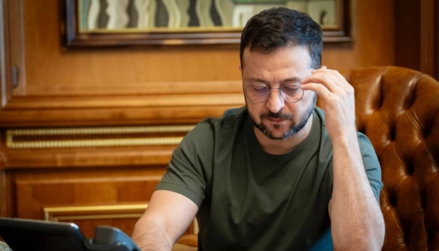 Зеленський нагородив ще 411 військових, 193 із них - посмертно