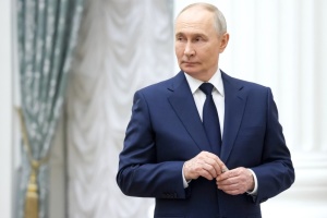 Путін закликав росіян готуватися до тривалого дефіциту бензину