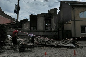 У центрі Мукачева обвалився старий будинок
