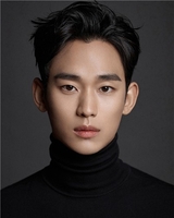 Kim Soo-hyun to resume activities in S. Korea after over a year