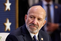 Lutnick: Trump gov't considering 'targeted,' thoughtful' tariff policy for semiconductors