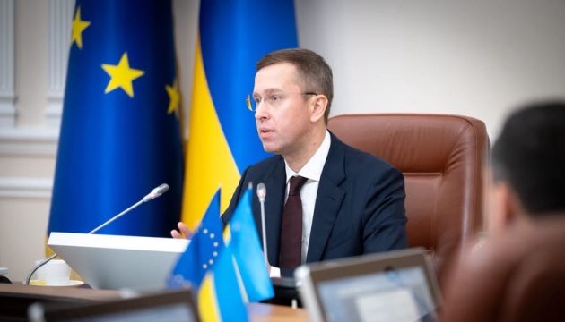 Уряд рекомендує скоротити комендантську годину в Києві