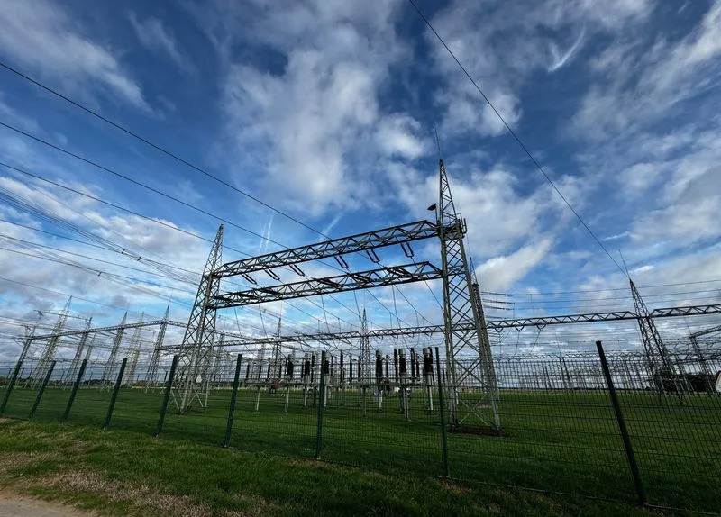 Sabotage attempt to short-circuit a power grid installation in Dormagen