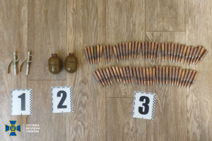 В Україні ліквідували ще п’ять каналів нелегального збуту зброї та вибухівки