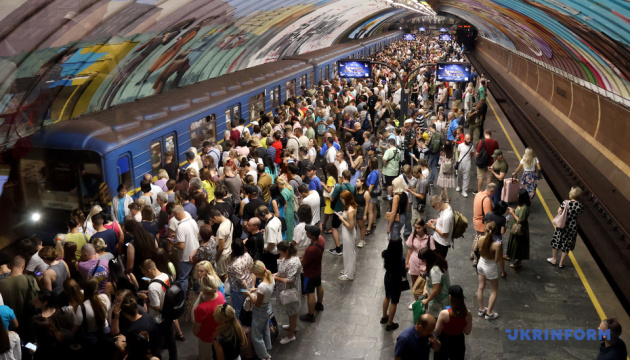 У Києві стався транспортний колапс: Корецький доручив терміново забезпечити належну роботу метро