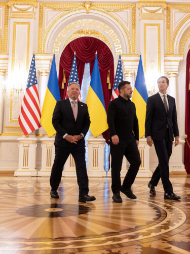 Ukraine's President Volodymyr Zelenskiy meets with Jared Kushner, U.S. President Donald Trump's son-in-law, and U.S. Special Envoy Steve Witkoff, amid Russia's attack on Ukraine, in Kyiv, Ukraine September 6, 2026.