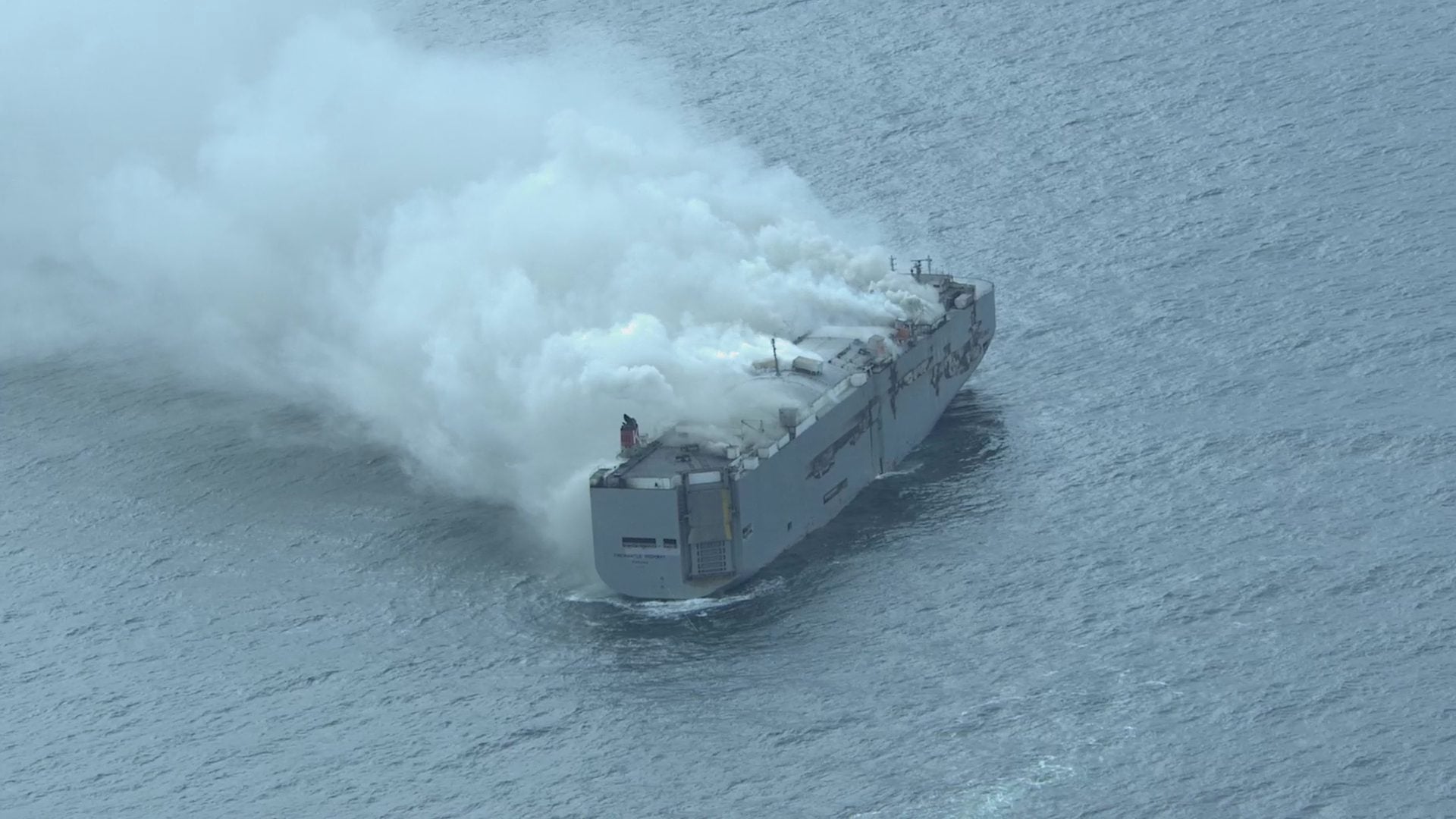 Fremantle Highway boat fire