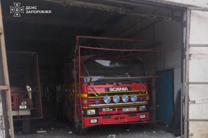 У Запорізькій області через російський авіаудар пошкоджений підрозділ ДСНС