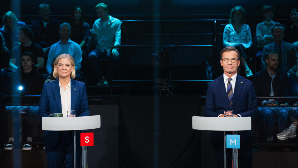 Social Democratic Party leader Magdalena Andersson (L) and Swedish Prime Minister and Moderate Party leader Ulf Kristersson in a televised election debate in Stockholm, Sweden, on September 10, 2026.