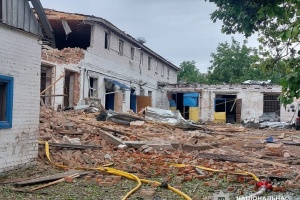 Росіяни атакували склади у Прилуках: троє загиблих, семеро поранених