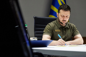 Зеленський відзначив нагородами 278 військових