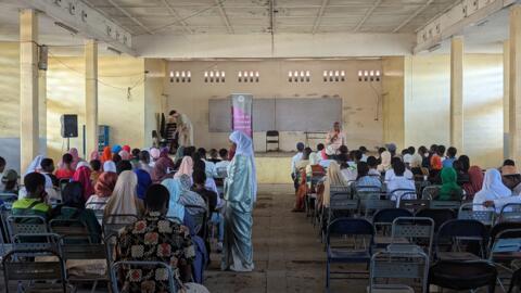 À l'Université des Comores, le 9 août 2025, lors de la 4e édition du Salon de l'étudiant comorien, à Moroni.