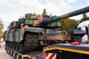 Польща отримала нову партію південнокорейських танків K2