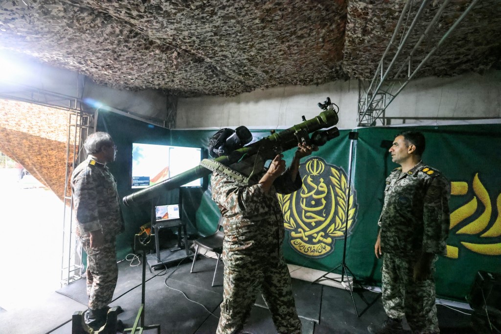 Tehran military civilians