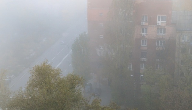У шести населених пунктах Київщини погіршилася якість повітря