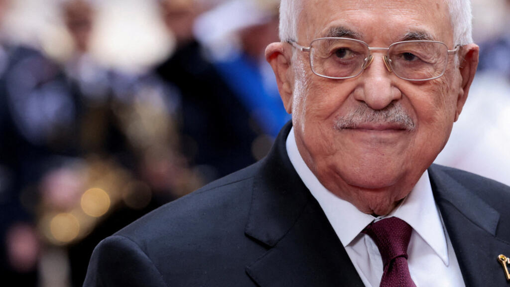 EArchivo: e presidente de la Autoridad Palestina, Mahmoud Abbas, en el Palacio Chigi en Roma, Italia, 7 de noviembre de 2025.