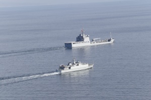 Після атаки дронів на судна поблизу Болгарії 11 моряків зникли безвісти