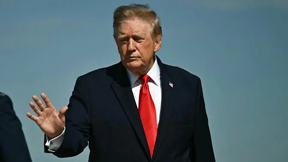 Insiders reportedly begged Trump not to fire Guilfoyle. / Kent Nishimura/AFP via Getty Images