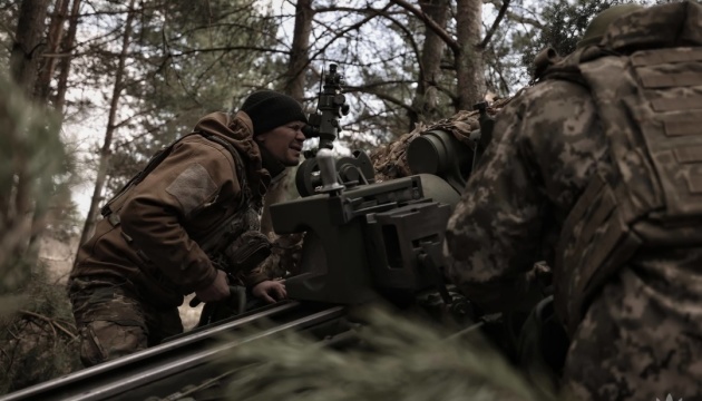 На фронті 215 зіткнень, на Покровському напрямку росіяни майже 30 разів атакували позиції Сил оборони