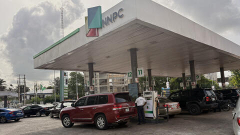 Une station-service appartenant à la compagnie pétrolière nationale du Nigeria, la NNPC, à Lagos.