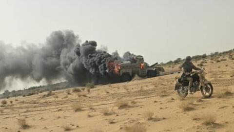 Diffusée par le Front de libération d'Azawad (FLA), cette photo montre ce que le groupe présente comme l'attaque menée contre un convoi militaire malien le 18 juillet dernier dans la région de Gao par des combattants indépendantistes du FLA et des djihadistes du Jnim. 