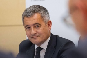 Міністр юстиції Франції зажадав від прокурорів бути нещадними до погромників