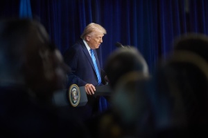 Рейтинг підтримки Трампа впав до антирекорду - 31%