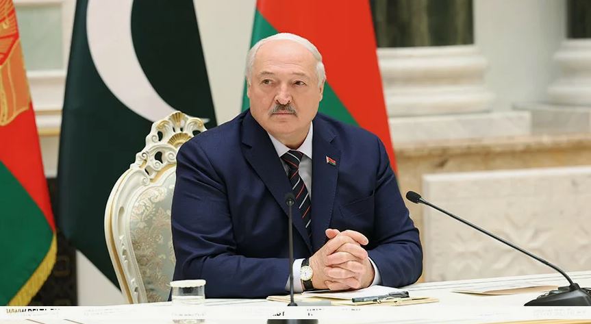 Лукашенко объявил о плане увеличить торговлю с Брянской областью