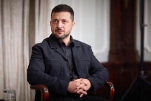 Трамп може дуже просто посадити Путіна за стіл переговорів - Зеленський