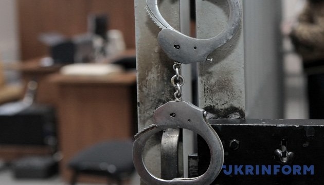 Посилки з наркотиками: на Житомирщині затримали дівчину, яку підозрюють в отруєнні українських військових