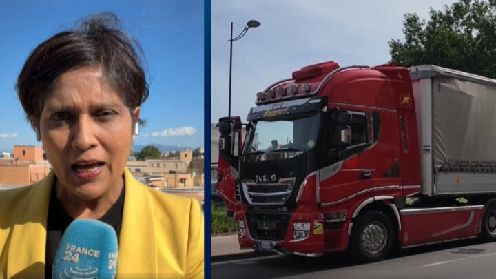 truckers block roads in Italy