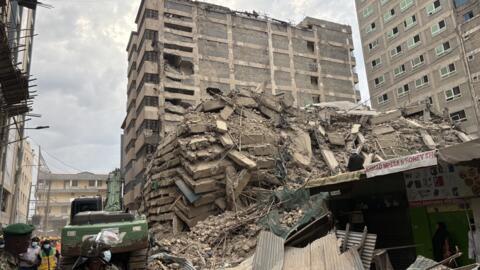 Un immeuble en construction d'une quinzaine d'étages s'est effondré ce vendredi 23 octobre 2026 à Nairobi, au Kenya.